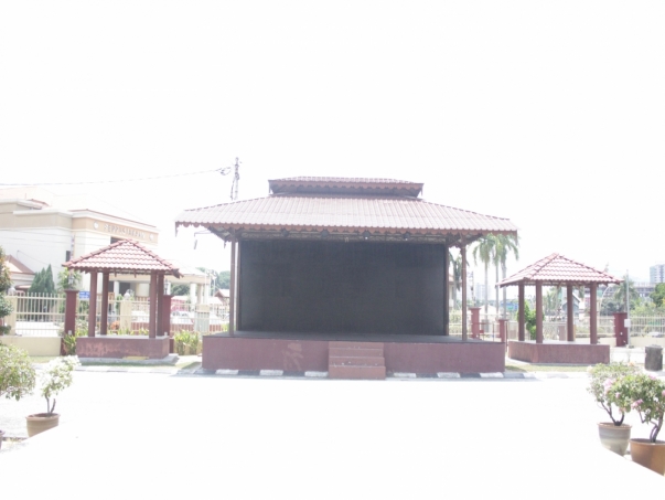 Pentas Terbuka